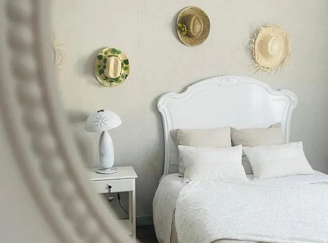 La Poterie 3* Carresse